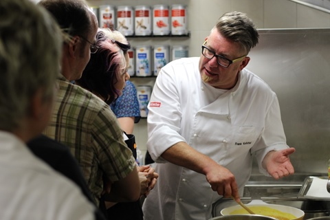 Eventkoch Frank Knöchel gibt Tipps zum Kochen